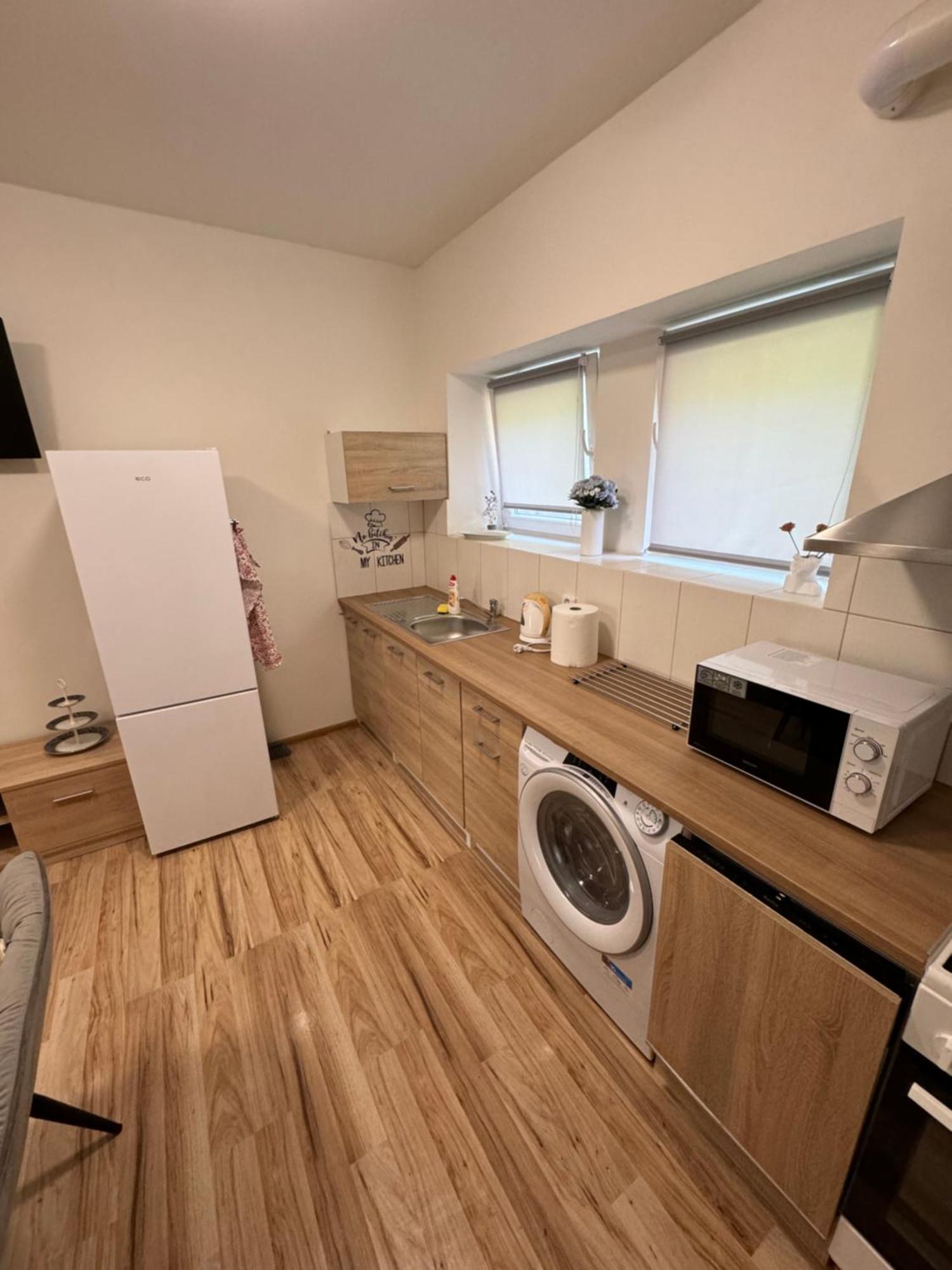 Apartmán V Jachymove Pro 4 Osoby, Free Wifi