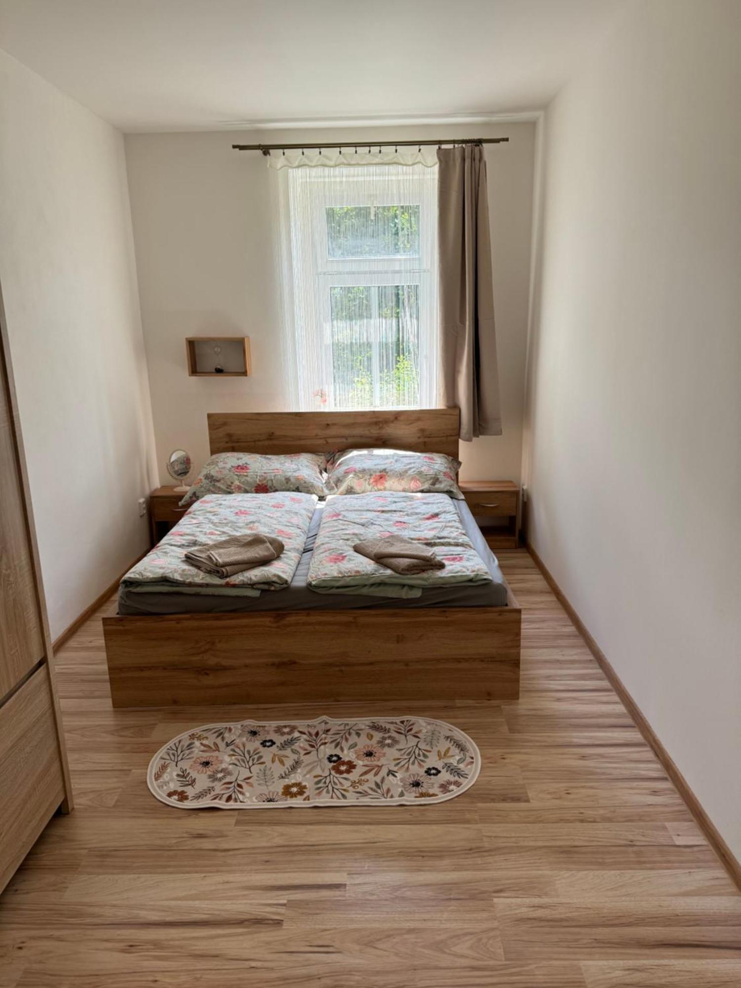 V Jachymove Pro 4 Osoby, Free Wifi Apartment